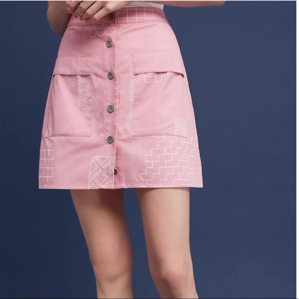 Dusen Dusen tile skirt size 8